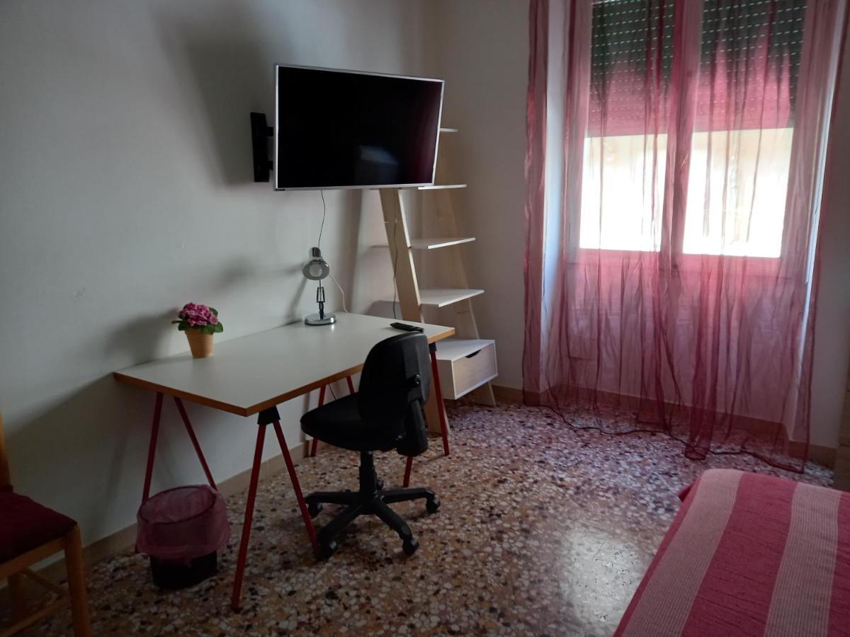 Camere In Affitto Sassari Exterior photo